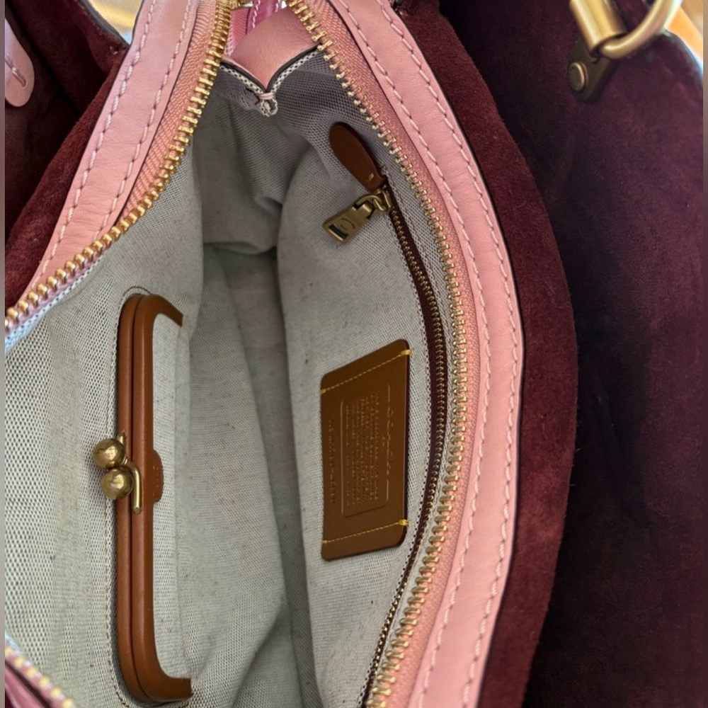 Coach Rogue Tea Rose Shoulder Bag Snake Two Way Handle  Leather Tote EUC - Picture 15 of 16